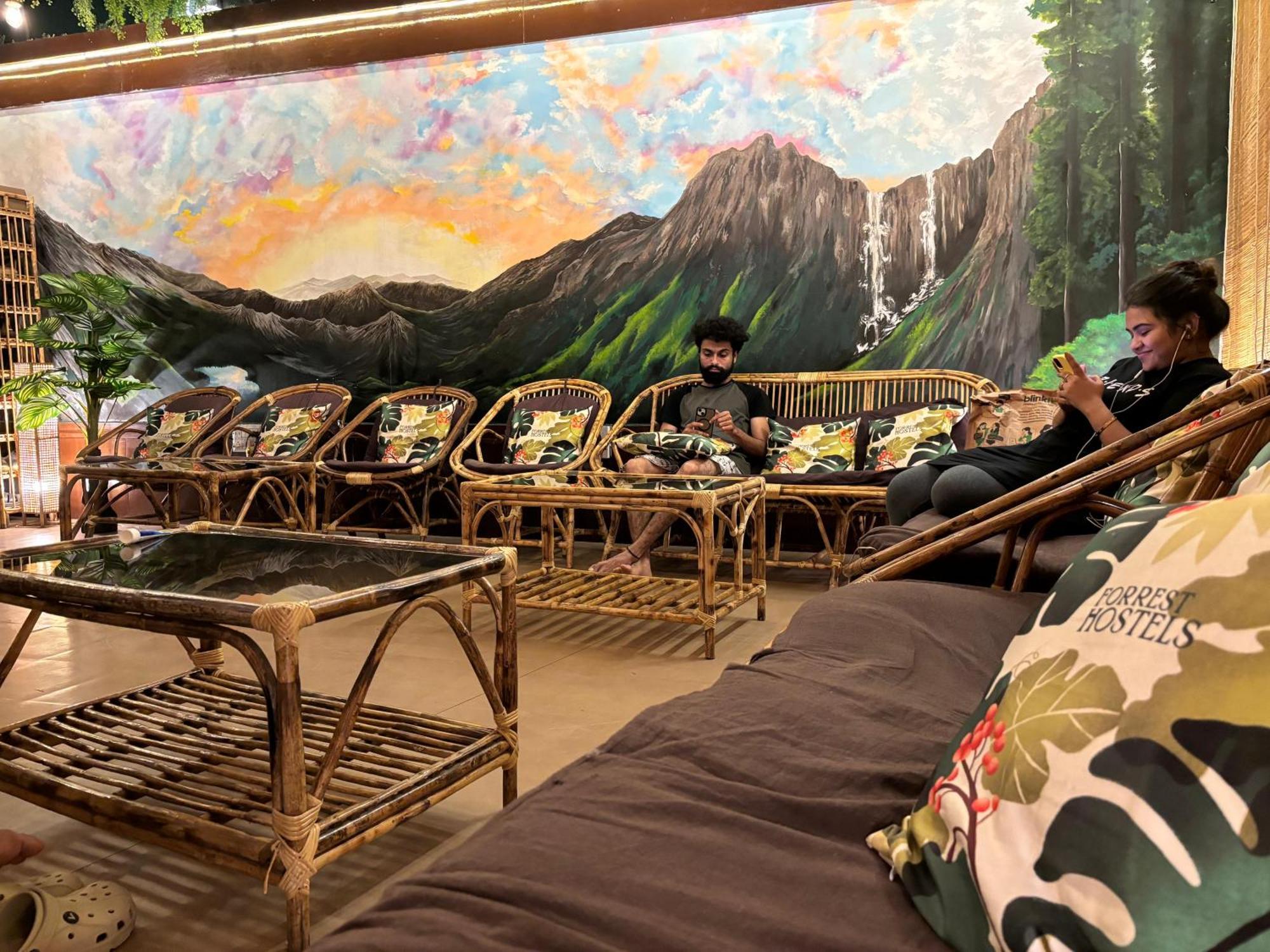 מומביי Forrest Hostels מראה חיצוני תמונה
